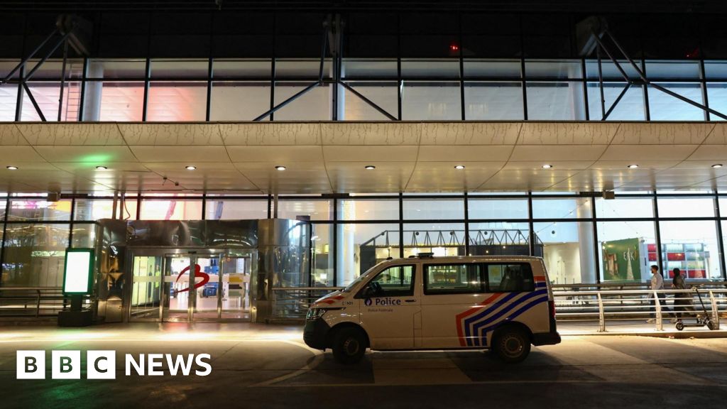 Featured image for Belgium enhances airspace security amid drone sightings and airport disruptions