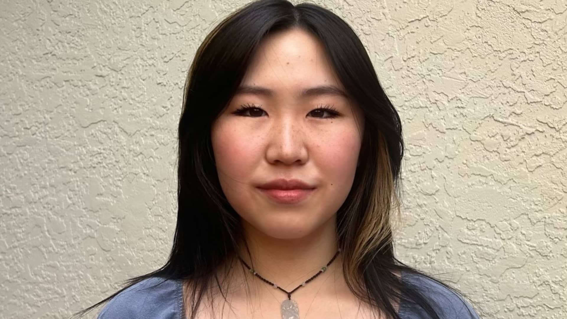 Featured image for Teen Turns $2K Savings into $34K Monthly Amazon Empire