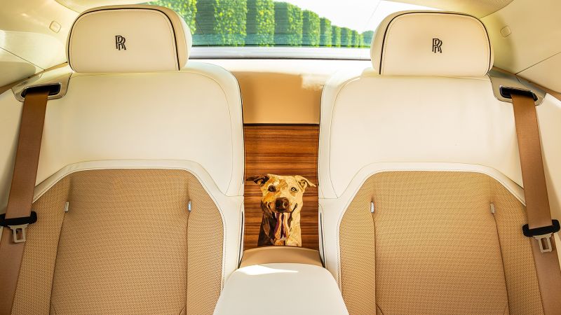 Featured image for Rolls-Royce Emphasizes Bespoke Luxury Over Electric Models for Elite Clients