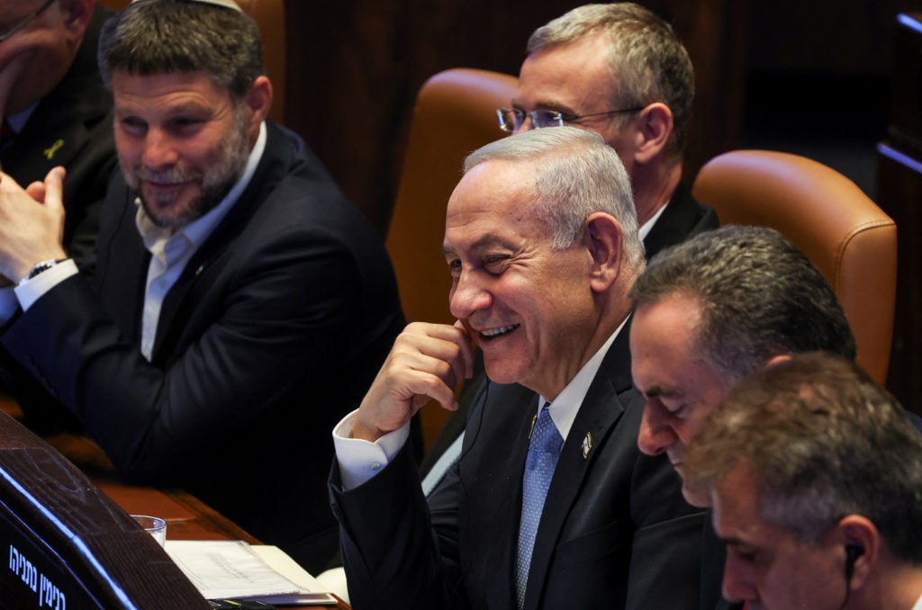 Featured image for Israel's Knesset Faces Dissolution Amid Political Tensions