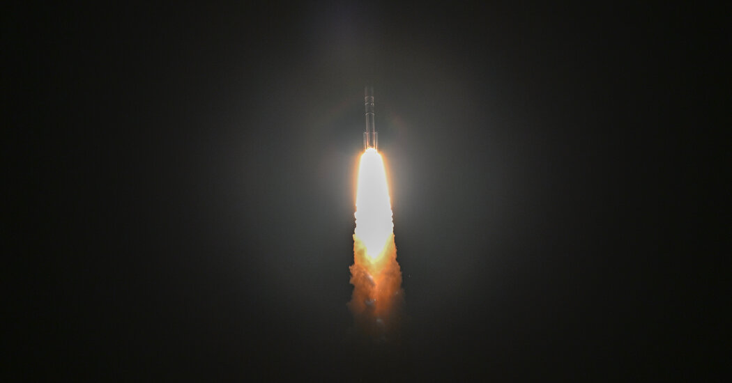 "ULA's Vulcan Rocket Launches First US Moon Mission in Decades with Science and Human Remains Aboard"