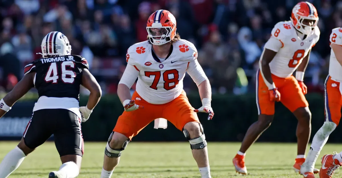 Lions’ youth-forward plan targets O-line anchor, edge presence, and versatile depth in post-free agency mock