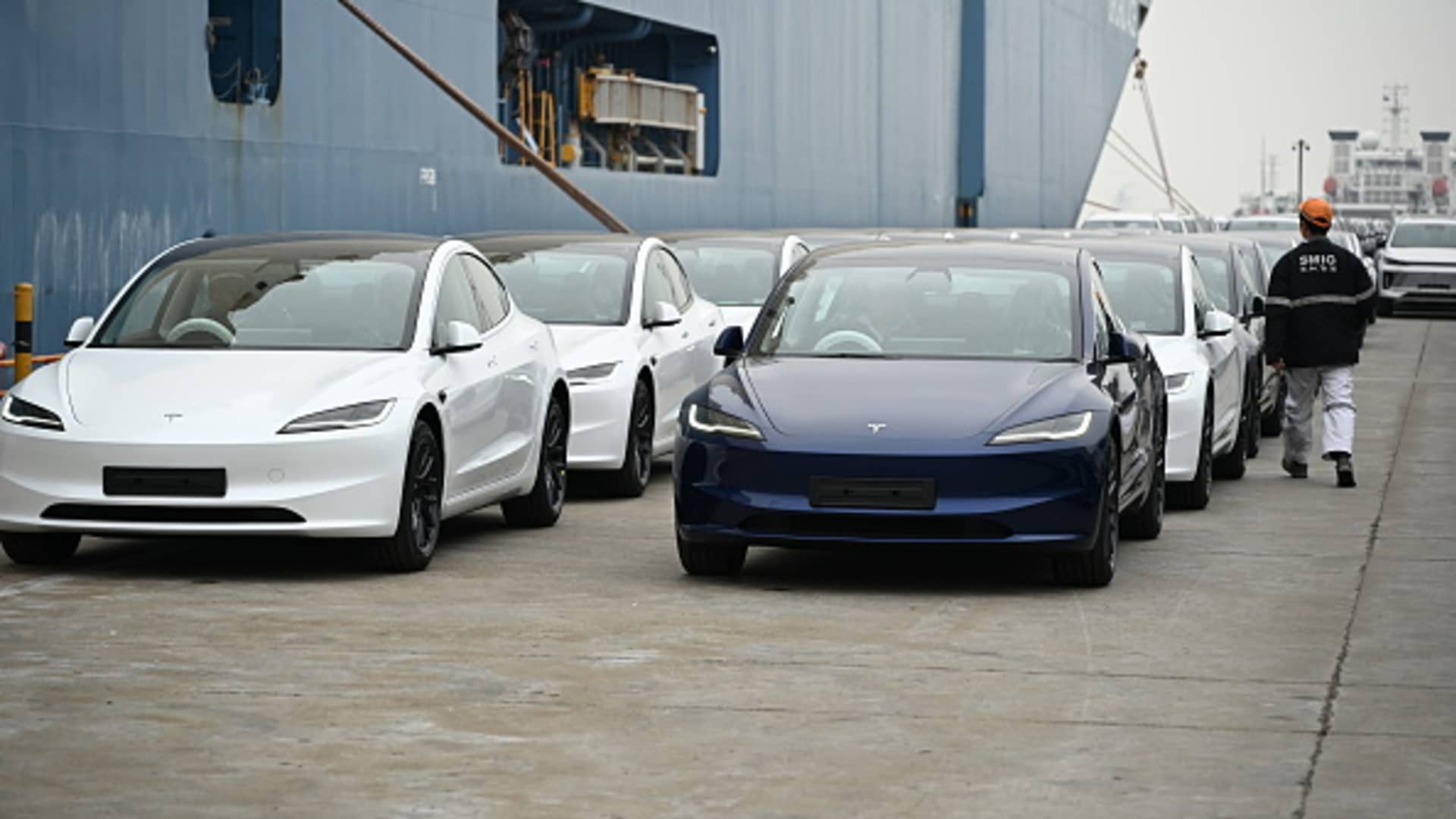 Tesla's First Quarter Performance Sends Stock Tumbling
