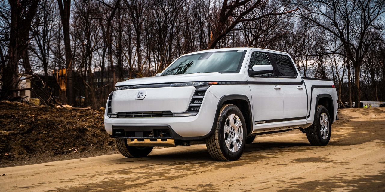 Featured image for "Lordstown Motors' Bankruptcy Sends Shockwaves Through EV Market"