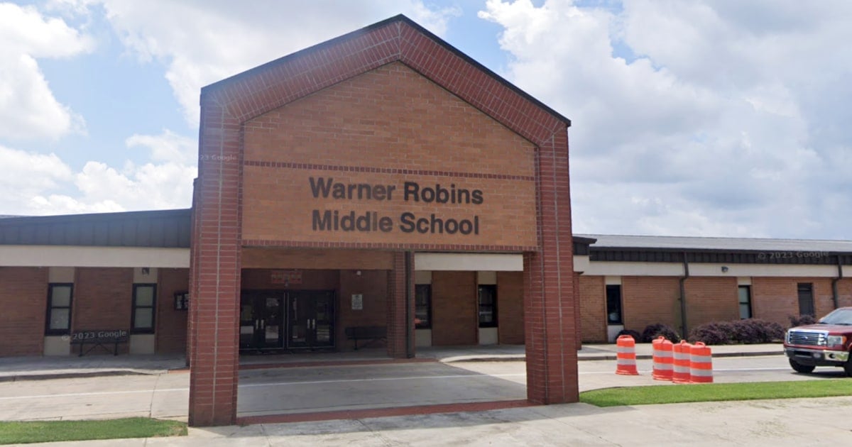 Featured image for Teacher's Threats of Beheading Student Over Israeli Flag Spark Controversy