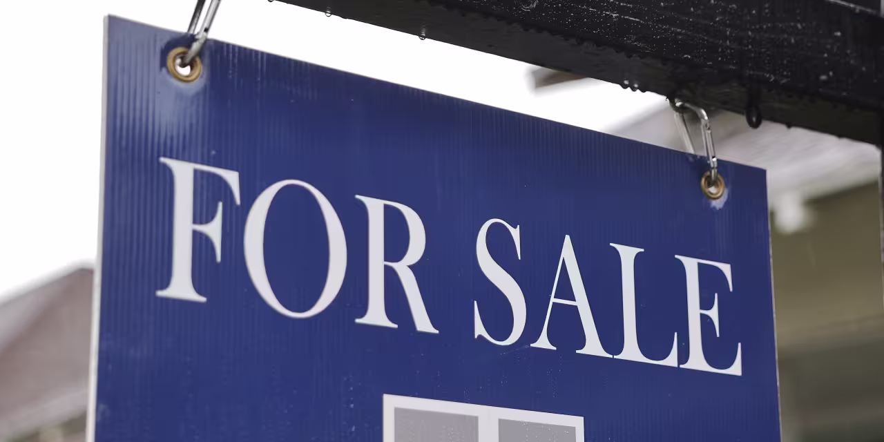 Featured image for Trump Considers Eliminating Capital Gains Tax on Home Sales to Boost Housing Market