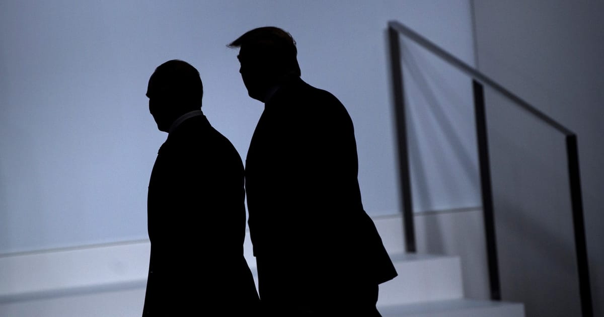 "Geopolitical Tensions: Europe's Balancing Act between Putin and Trump"