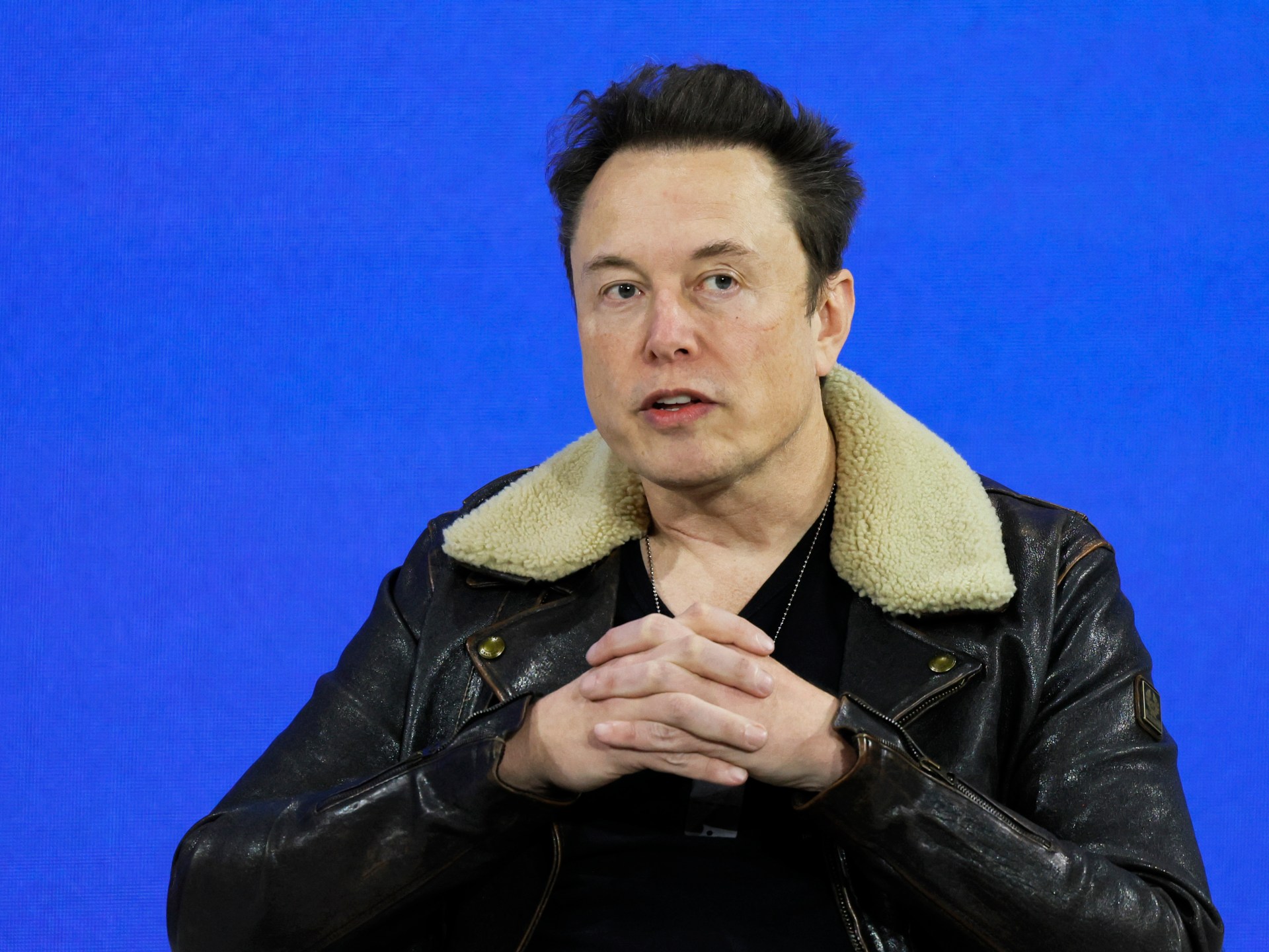 "Elon Musk Refutes Starlink Sale to Russia Amid Ukraine War Allegations"