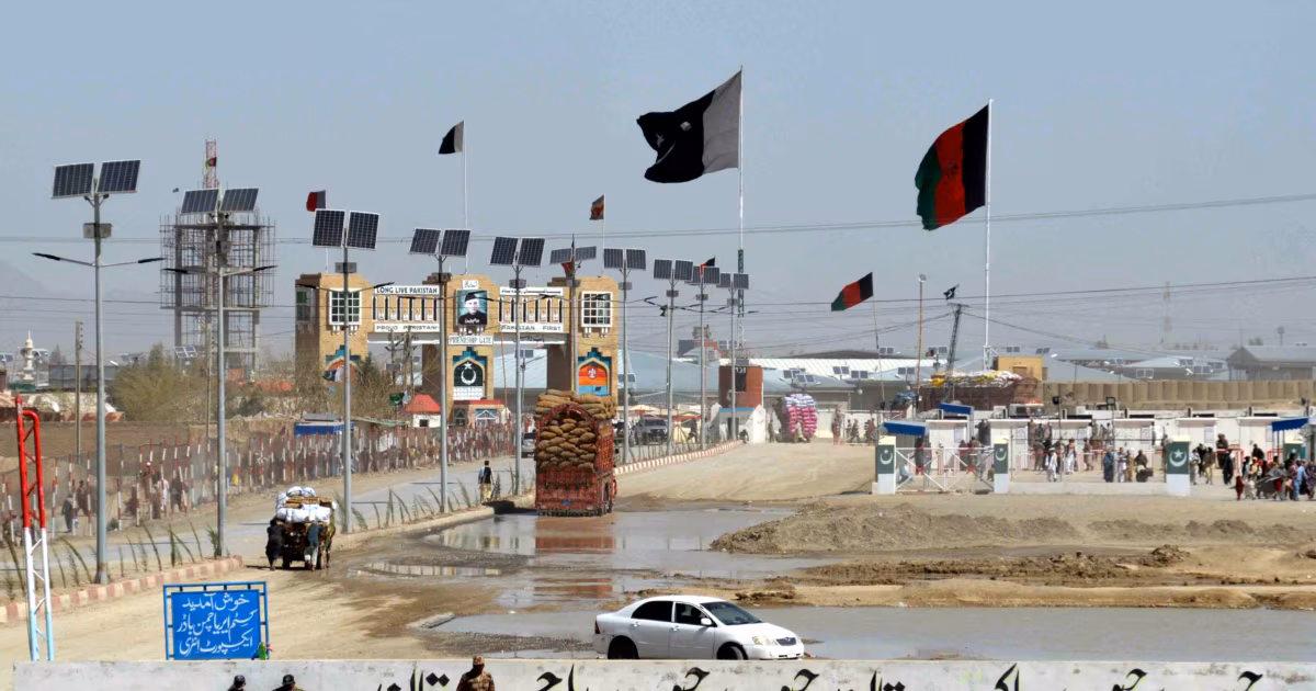 Featured image for Intense Clashes Erupt Along Pakistan-Afghanistan Border