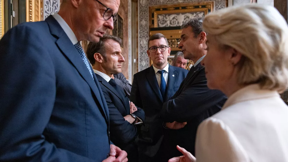 Featured image for EU debates using Russian assets to fund Ukraine amid Moscow's warnings