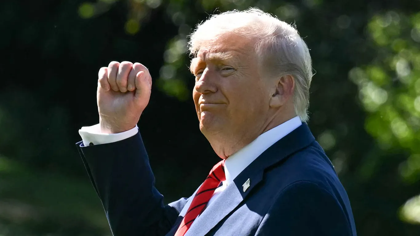 Trump Threatens 100% Tariffs on Chinese Goods Amid Escalating Trade War
