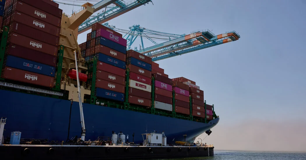 Trump's Tariffs Face Legal Uncertainty Despite Support from Aides and Industry
