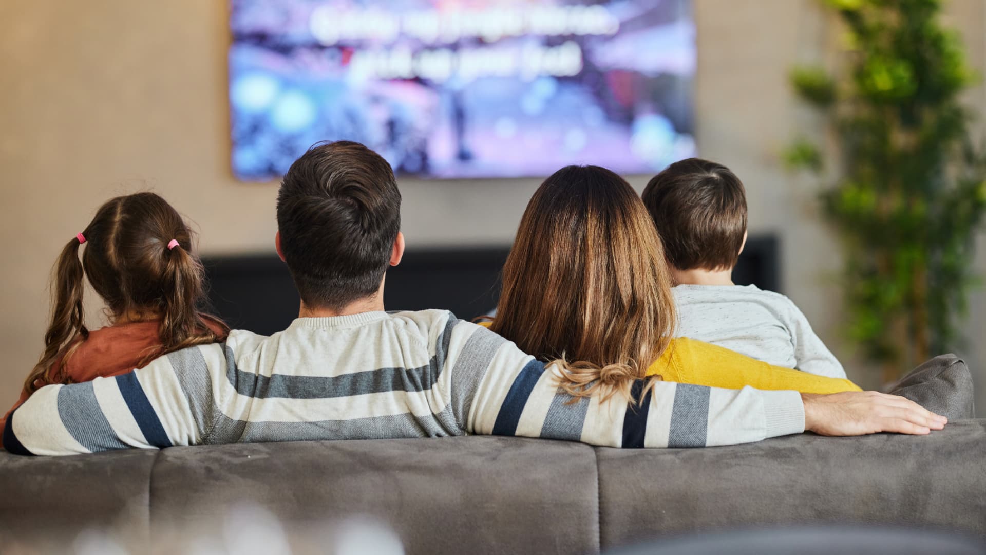 Featured image for "AI's Impact on Super Bowl Commercials: How It's Winning Over the Public"