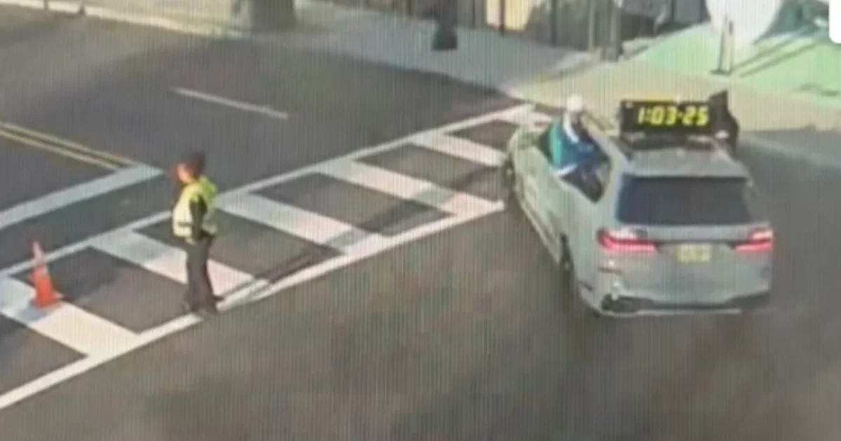 Emergency response reshapes course as lead vehicles head off course at US Half Marathon Champs