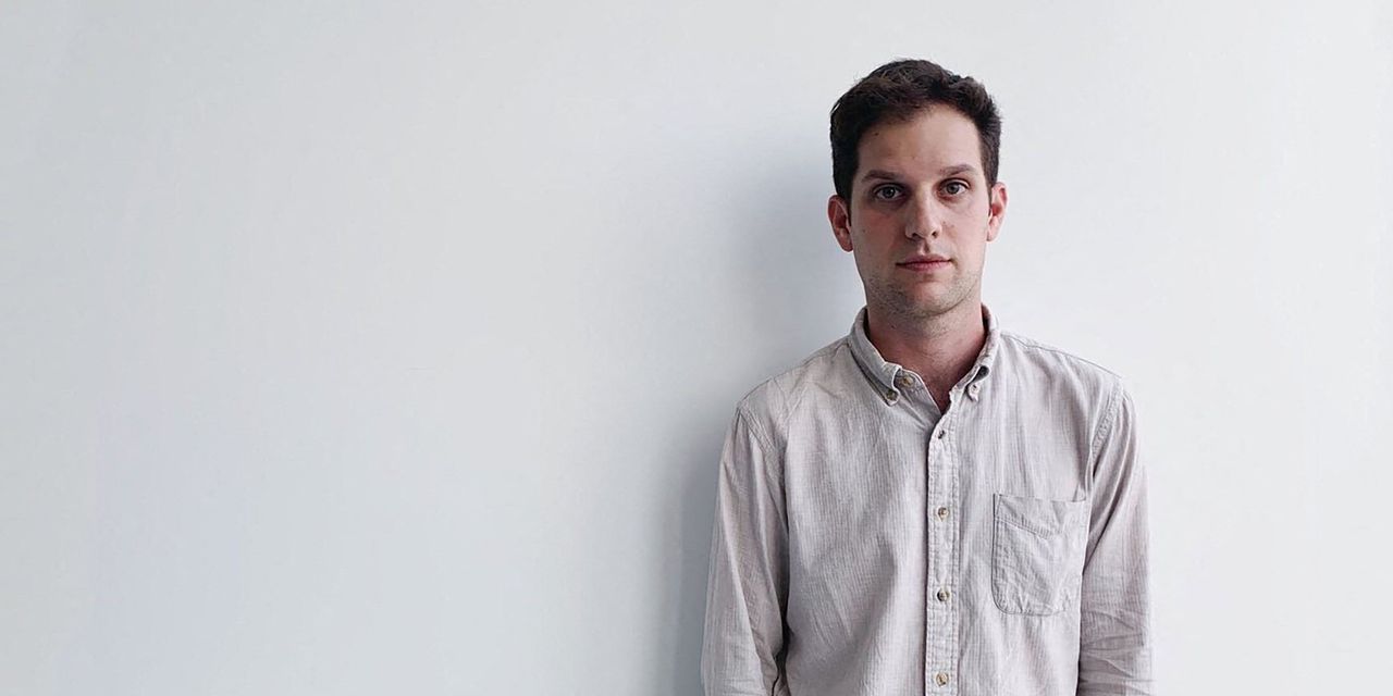 WSJ Reporter Evan Gershkovich Receives National Award After Wrongful Detainment in Russia