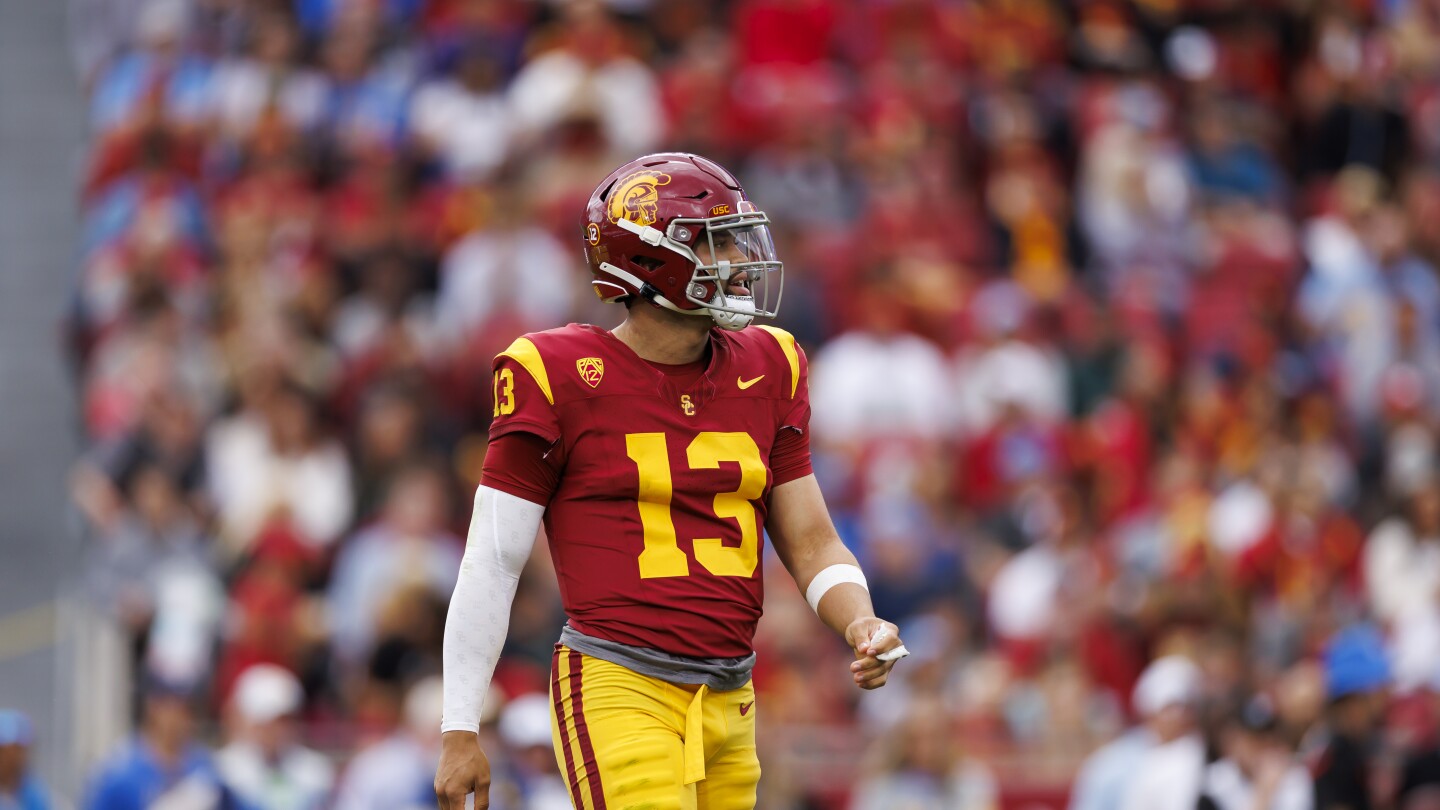 "QB Prospect Caleb Williams Eager for Potential Bears Draft, Discusses Healthy Situation"