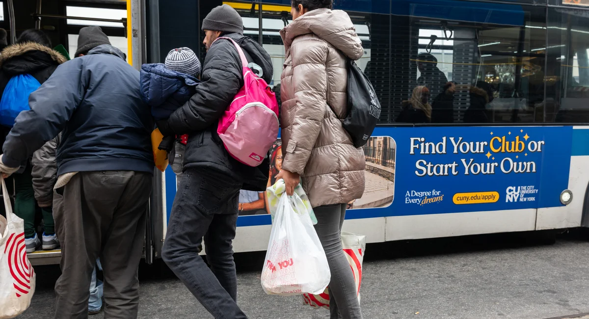 Featured image for "NYC Mayor Adams Vows to Prevent Migrant Families from Sleeping on Streets Amid Shelter Evictions"