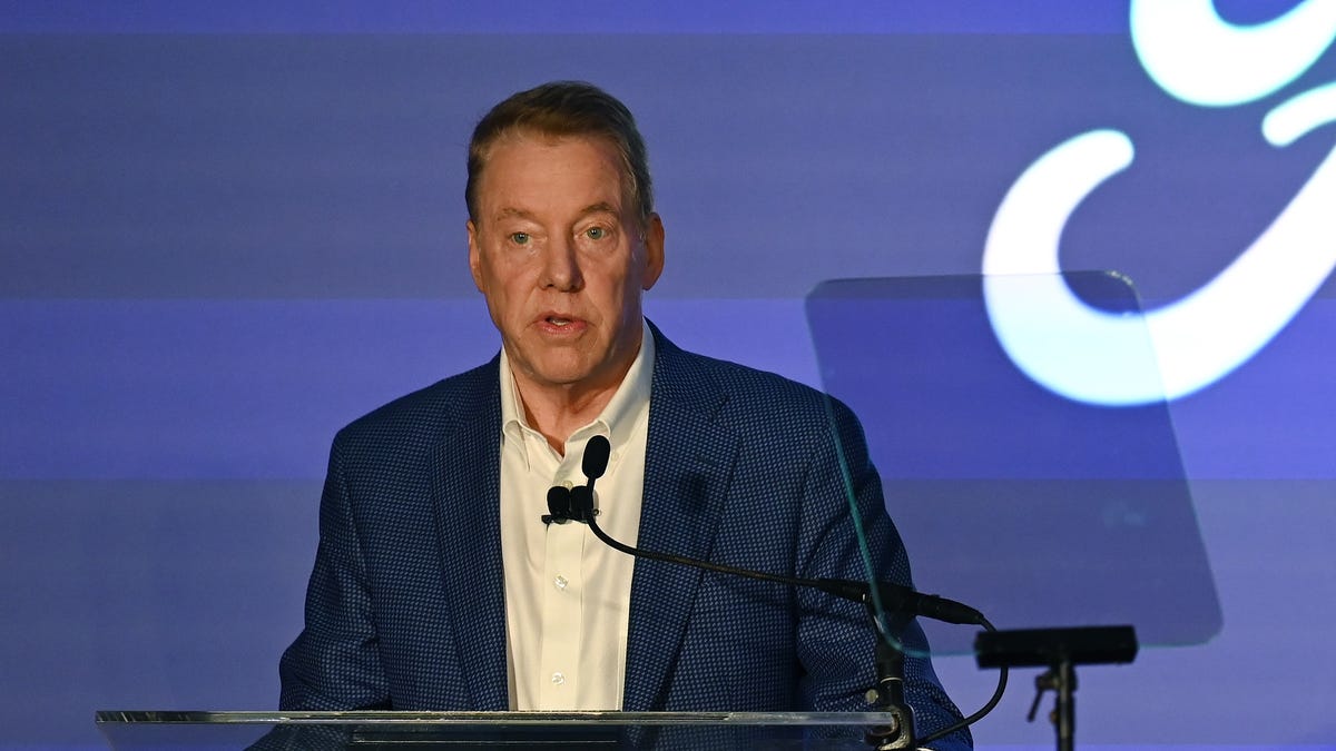 Featured image for UAW President Fain's Surprising Shift in Strategy