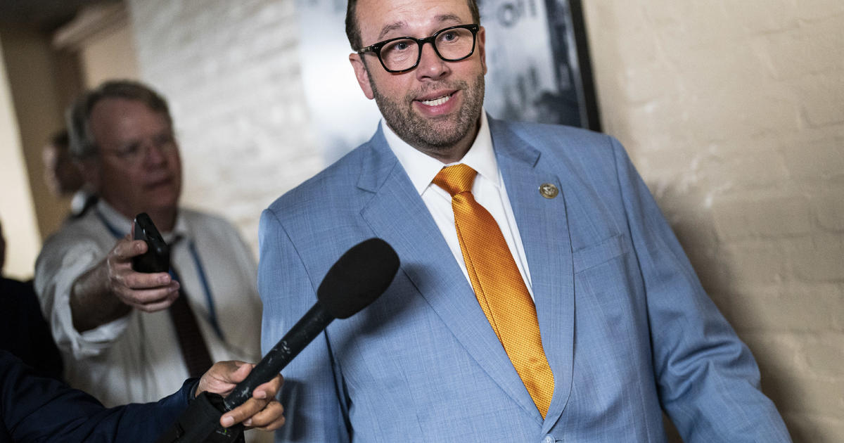 "House Passes Bipartisan Tax Bill Expanding Child Tax Credit and Business Breaks"