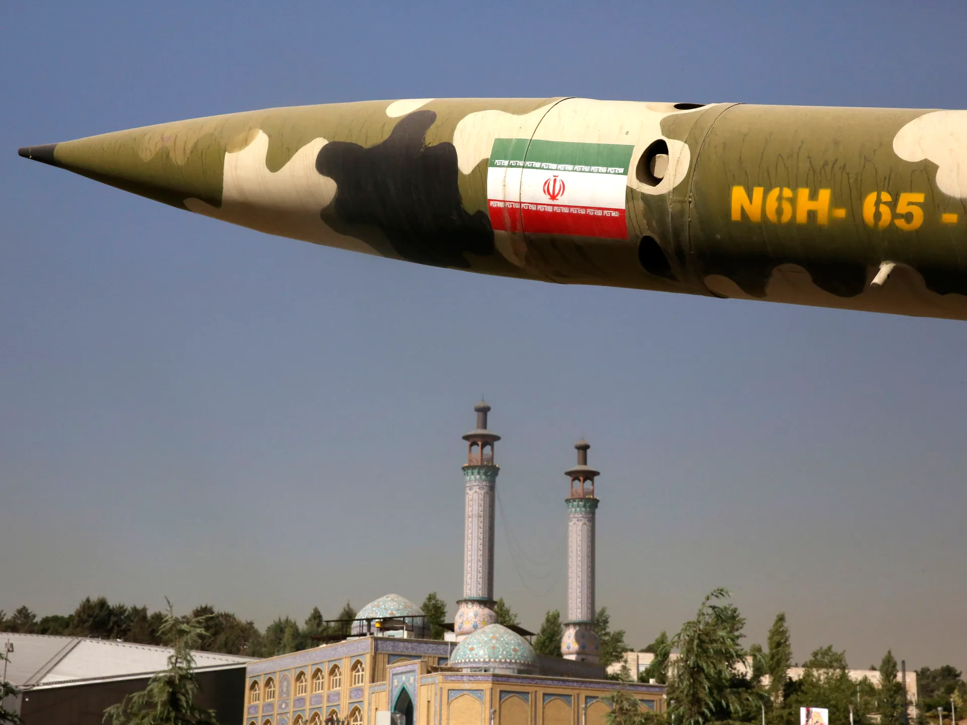 Iran's Supersonic Missile Technology Amid US Tensions