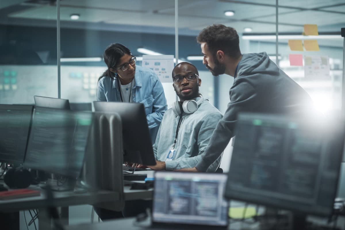 Featured image for Canada's New Work Permit Program Benefits H-1B Visa Holders and STEM Workers