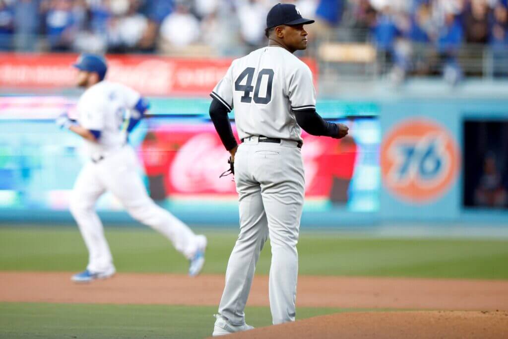 Dodgers dominate Yankees in Los Angeles with Severino struggling.