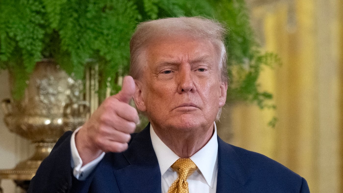 Featured image for Trump unveils strategy to dominate AI race by easing regulations and boosting exports