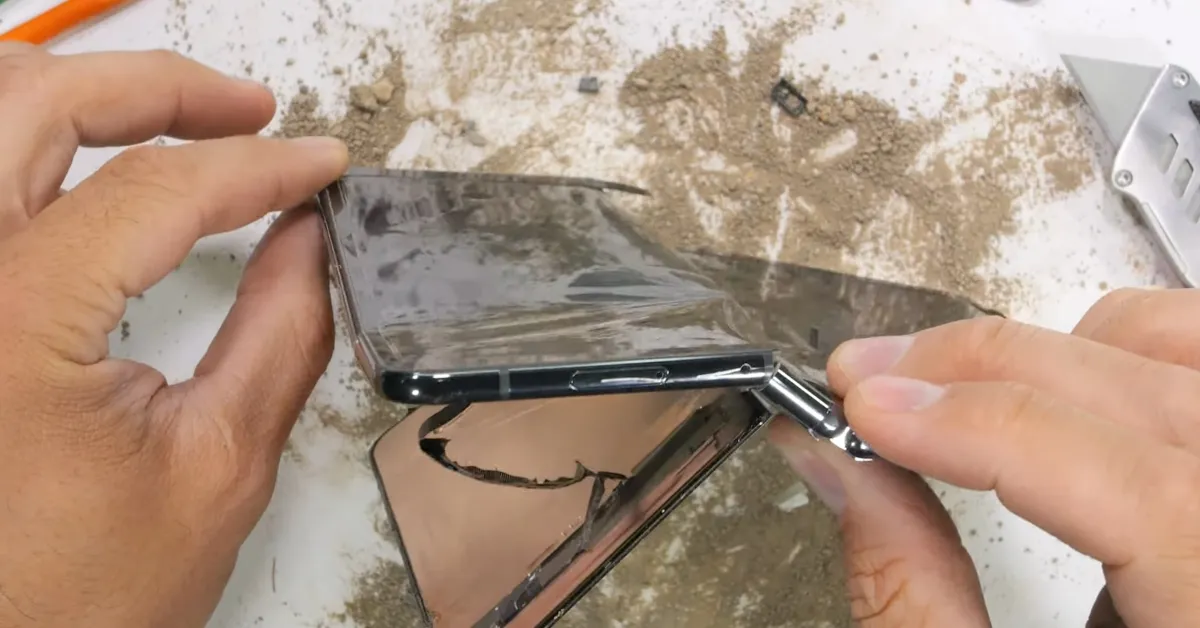 Featured image for "Inside the Pixel Fold: Teardown Unveils Google's $1,800 Phone's Inner Workings"