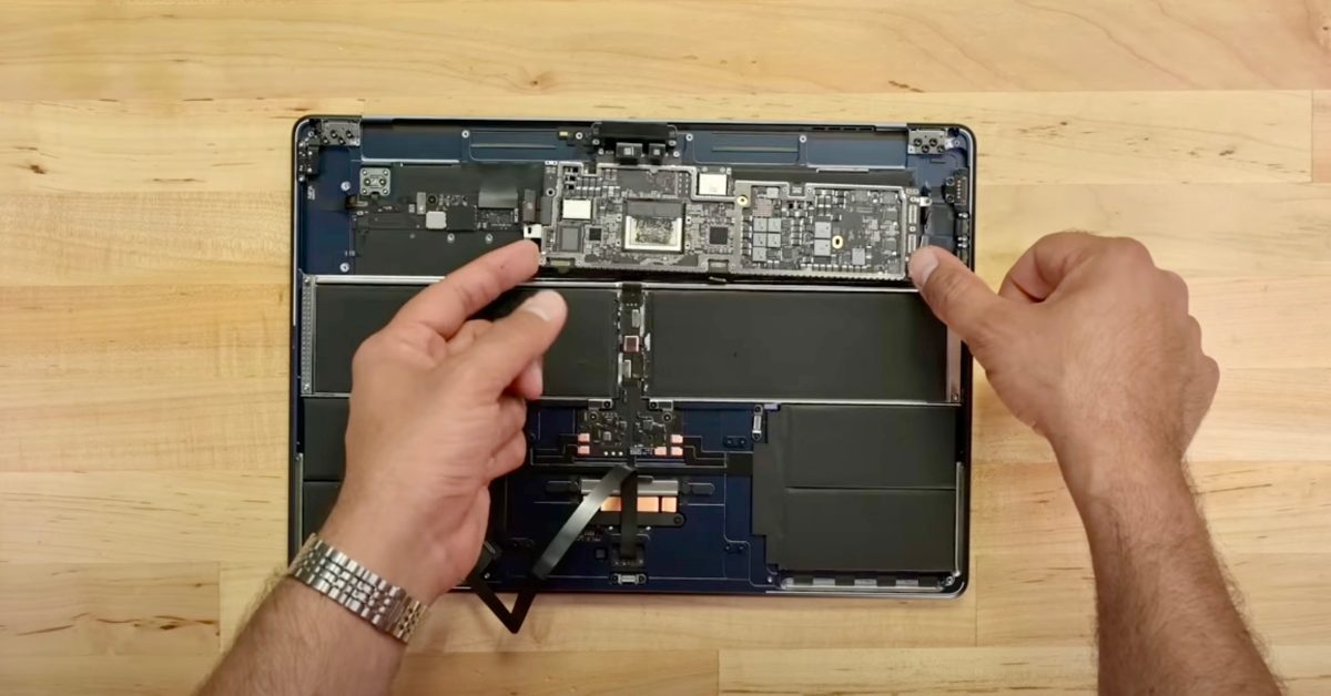 "MacBook Air: Battery Upgrade Overshadows Disappointing Features"