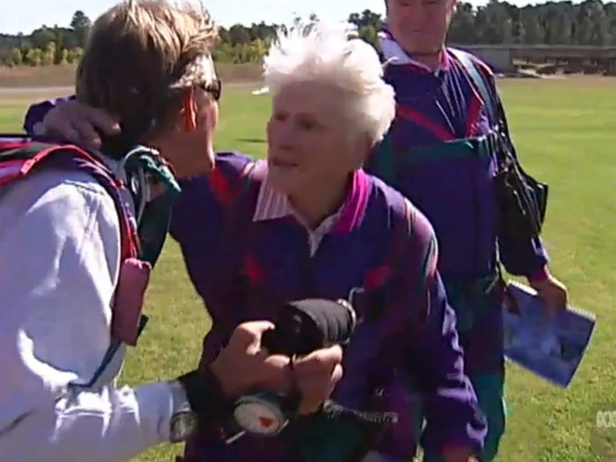 Police taser 95-year-old woman with dementia, sending her to hospital