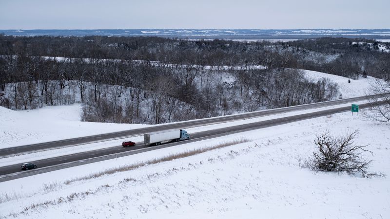Featured image for "U.S. Braces for Record Arctic Blast with Dangerous Temperatures and Wind Chills"