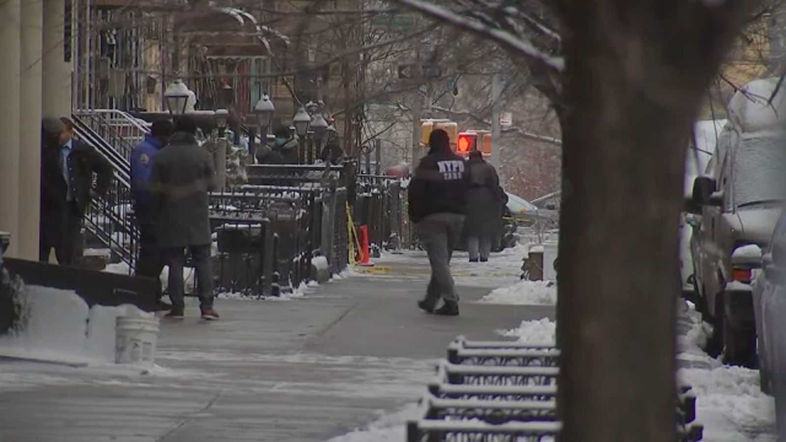 "Gunman Arrested After Shooting 2 NYPD Officers in Brooklyn, NYC"