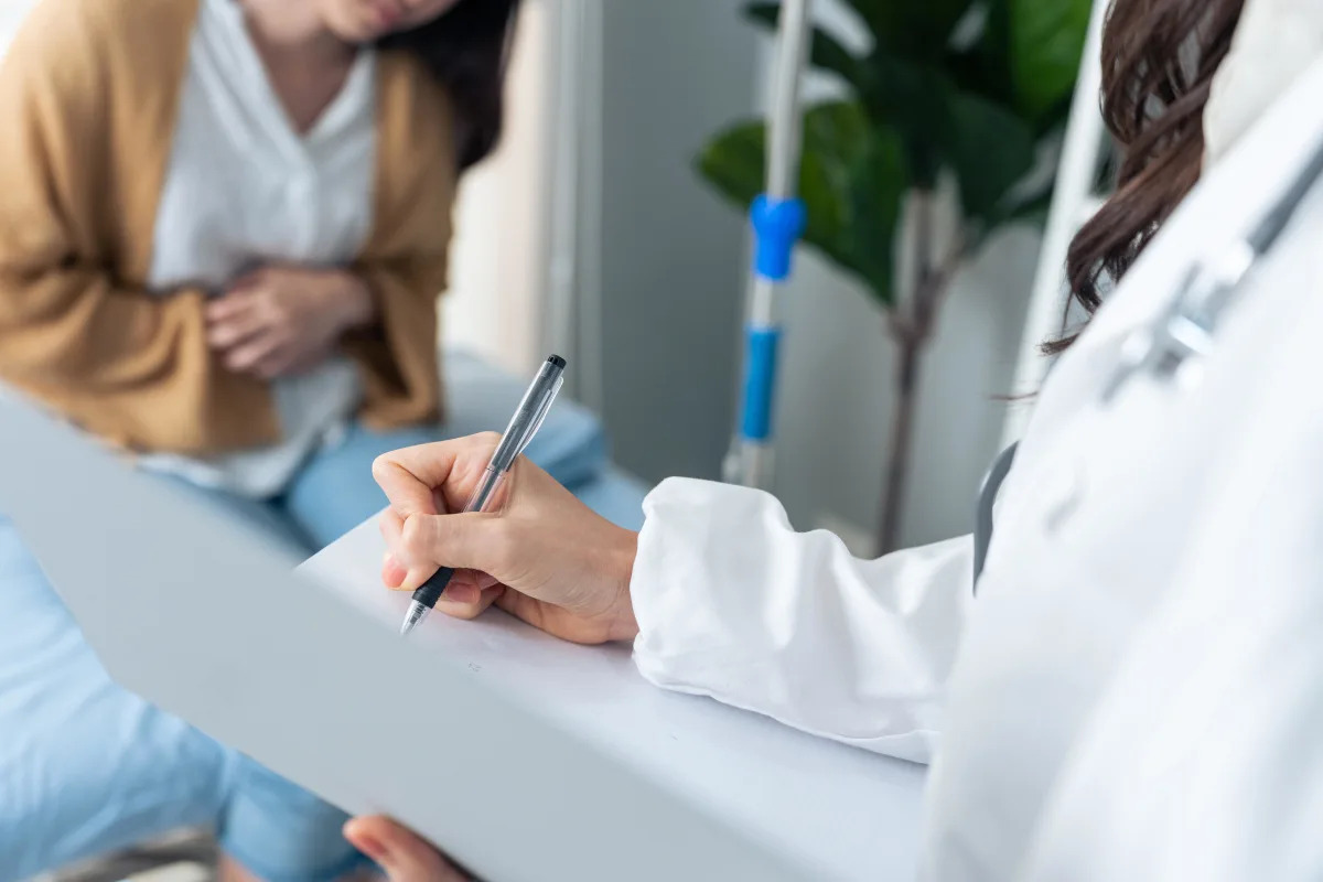 Understanding Leaky Gut Syndrome: Symptoms and Treatments Explained