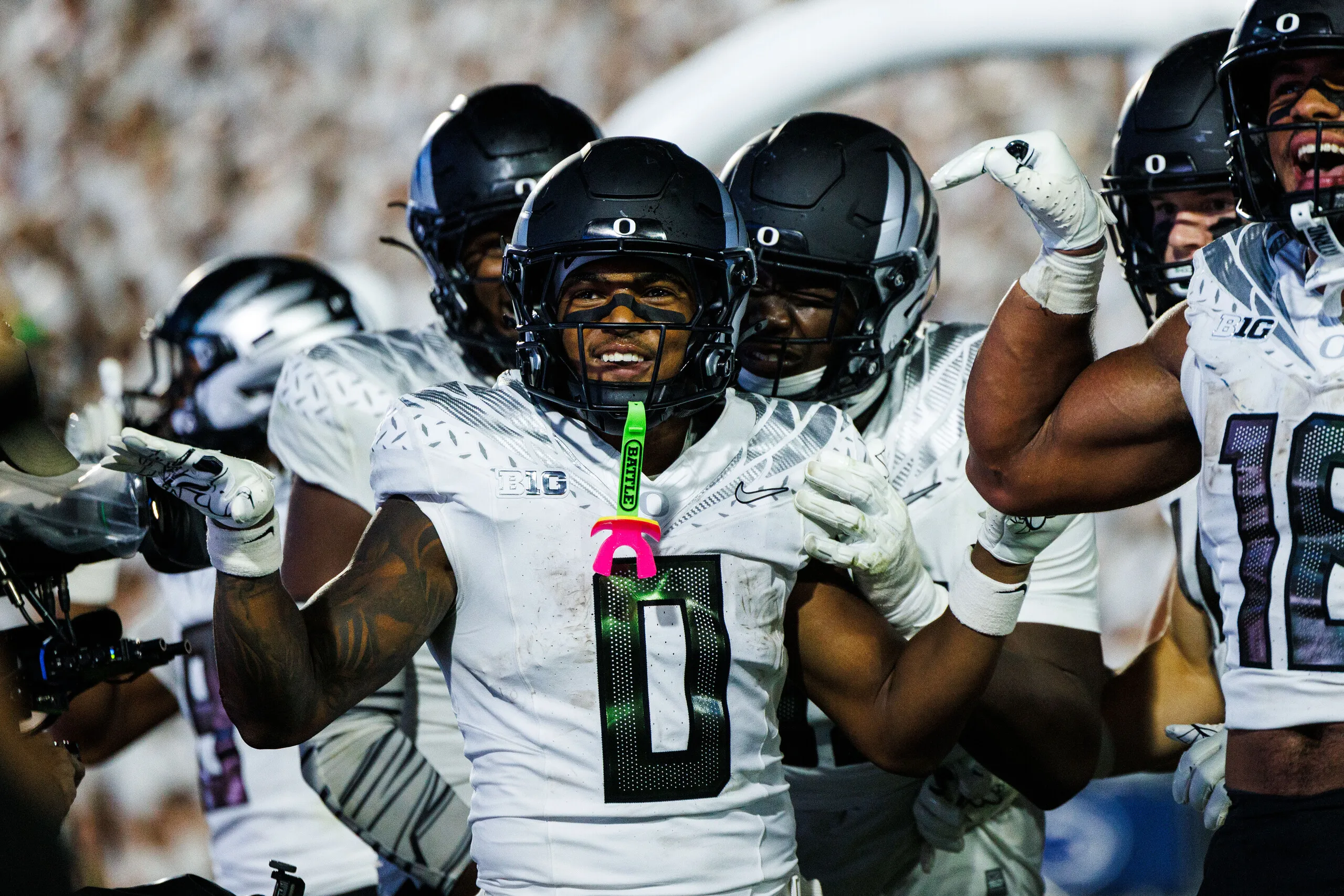 Featured image for Oregon Ducks' Bold Victory Over Penn State Highlights Their Championship Potential