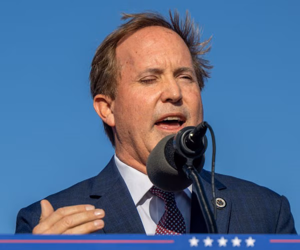 Featured image for Texas AG Probes Boeing Supplier's DEI Practices