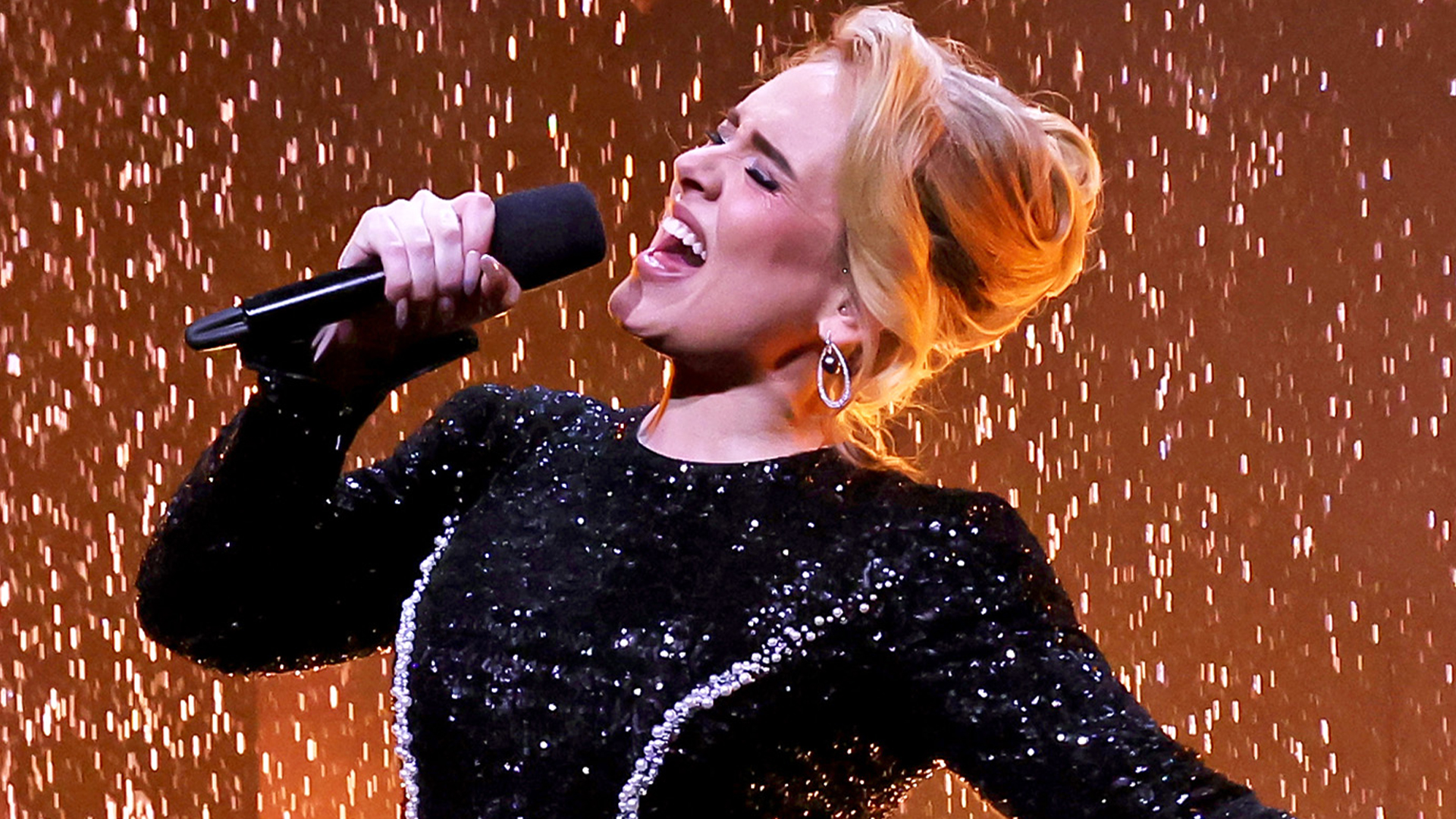 "Adele Delays Las Vegas Residency Due to Health Struggles"