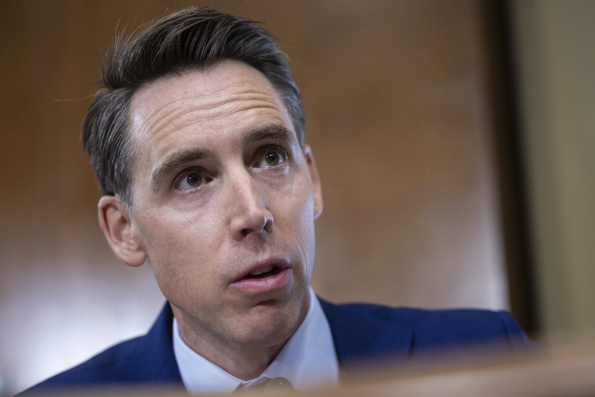 Featured image for Political Controversies: Hawley's Hold on Former McConnell Staffers, Trump's Hitler Comparisons, and Murkowski's Criticism