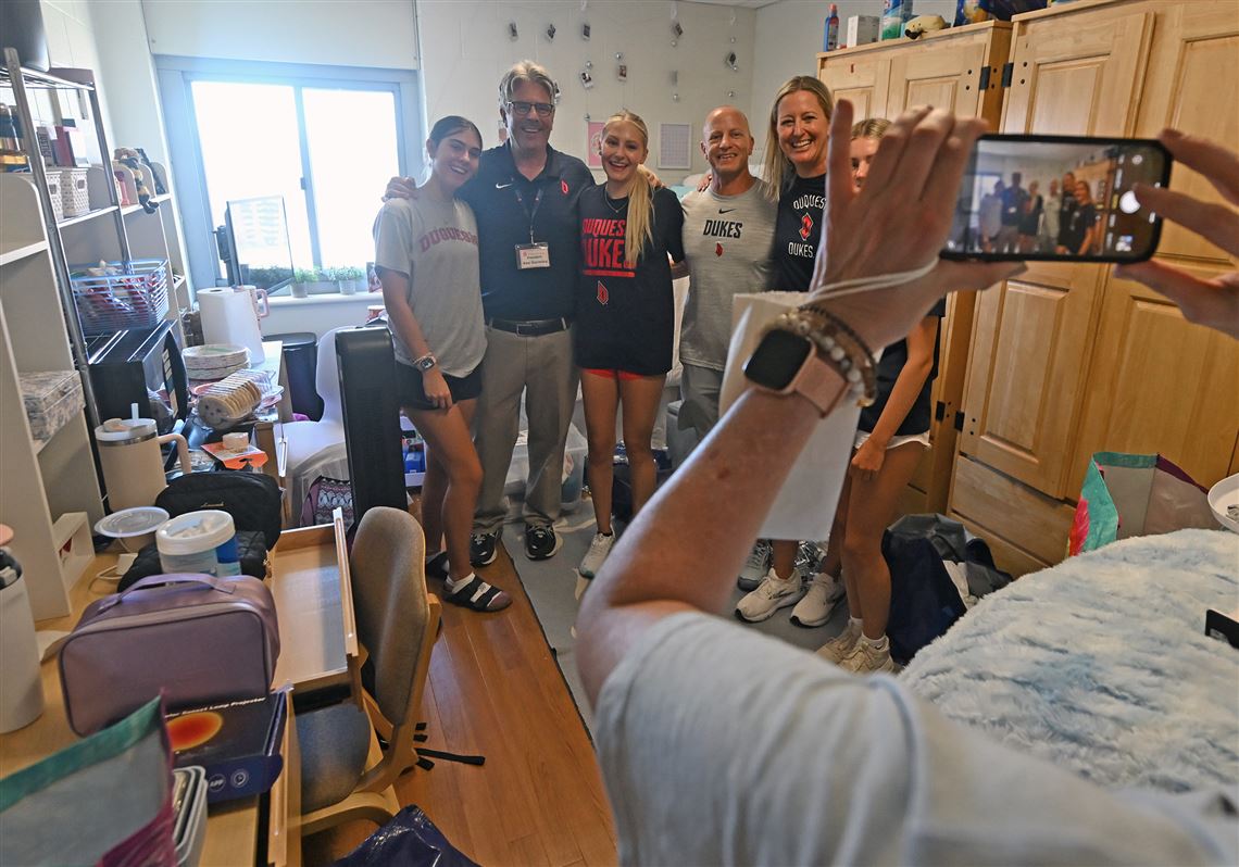 Featured image for Duquesne Freshman's Move-In Day Celebrates 17 Years Post-Liver Transplant