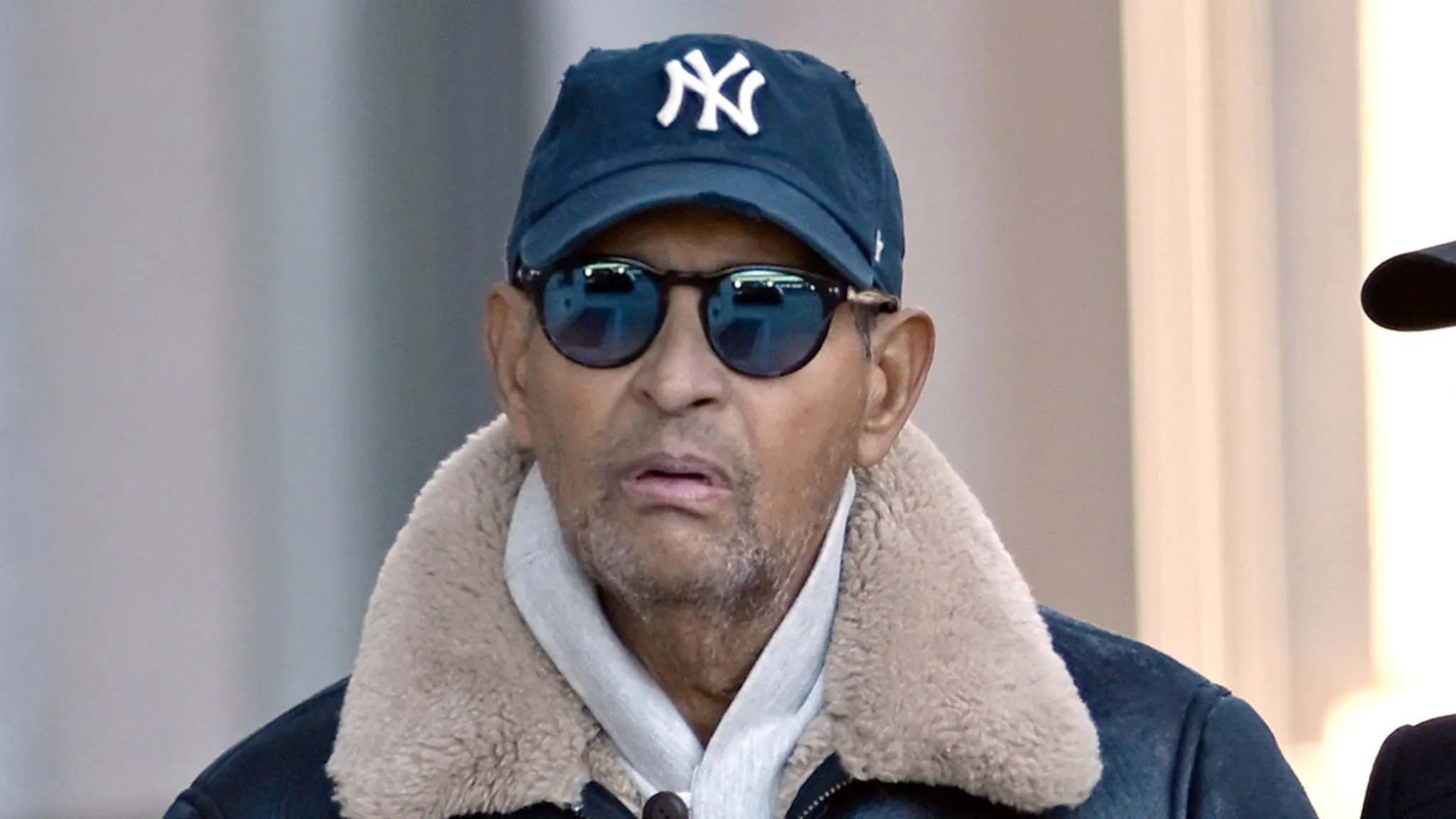 Featured image for Bryant Gumbel Rushed to Hospital Amid Medical Emergency