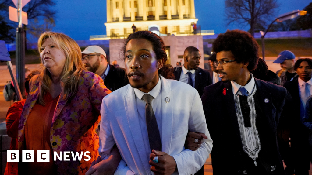 Expelled Tennessee lawmakers seek reinstatement amidst accusations of racism and echoes of Jan. 6.