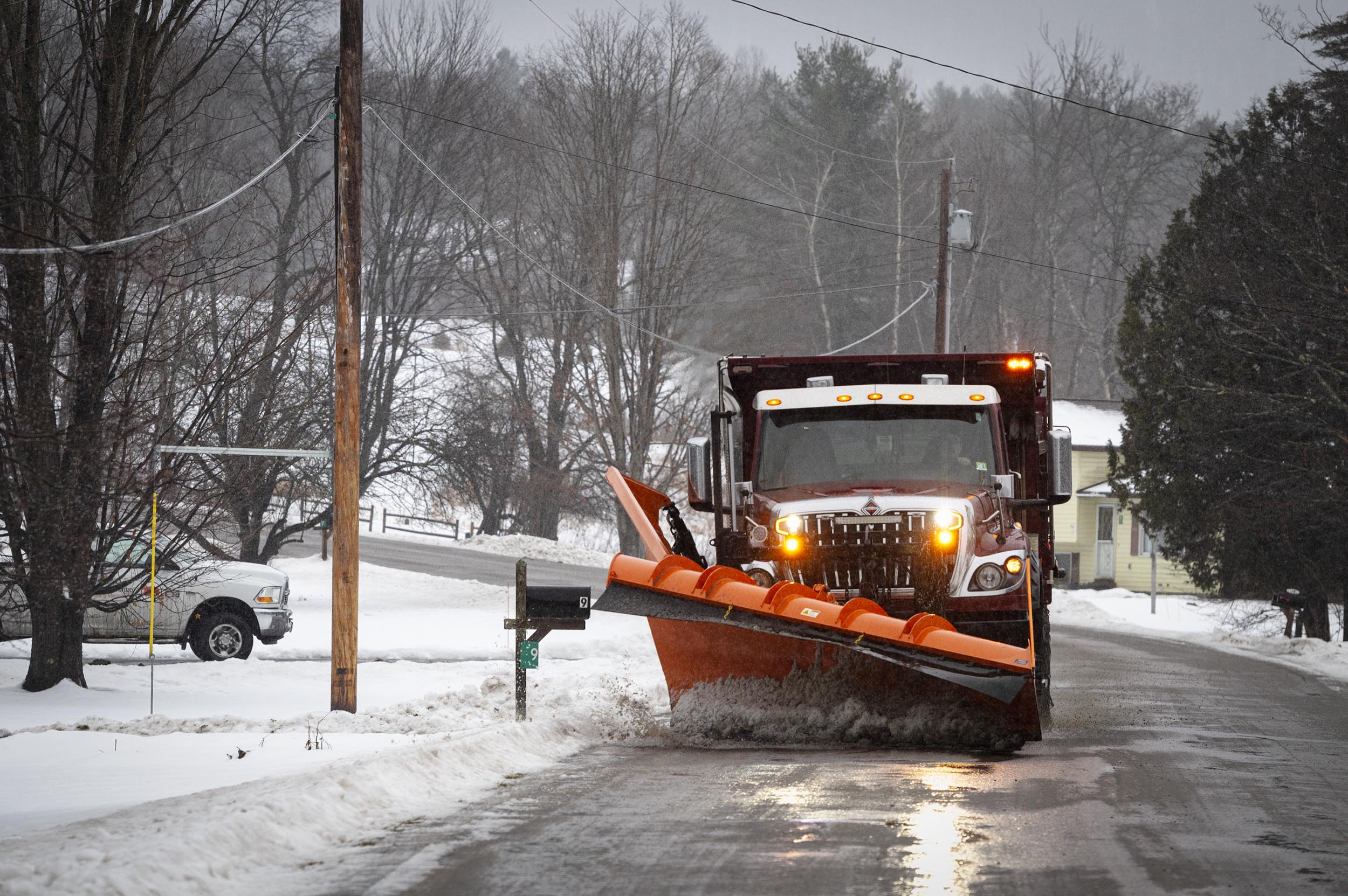 Featured image for Northeast Faces Dangerous Ice Storm with Travel Disruptions and Power Outages