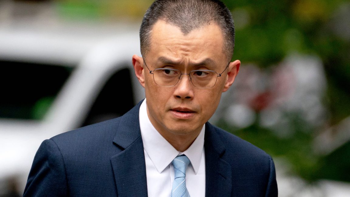 FTX Sues Binance and Scaramucci in $1.8B Legal Battle