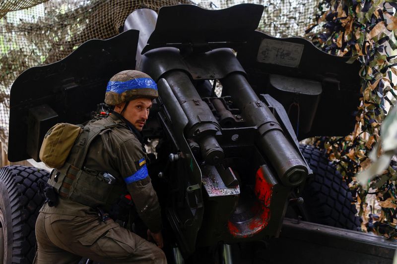 Putin Seeks Ceasefire to Solidify Gains in Ukraine