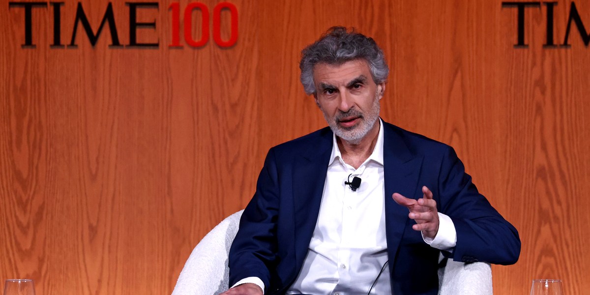 Featured image for Concerns and Controversies Surrounding AI and Moderna's New Vaccine