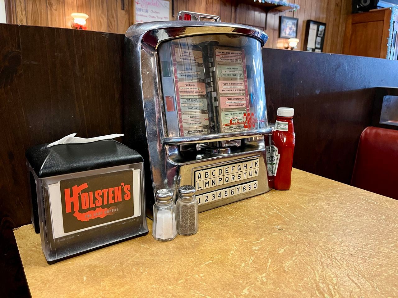 Featured image for Iconic 'Sopranos' Booth Sells for Astronomical Price