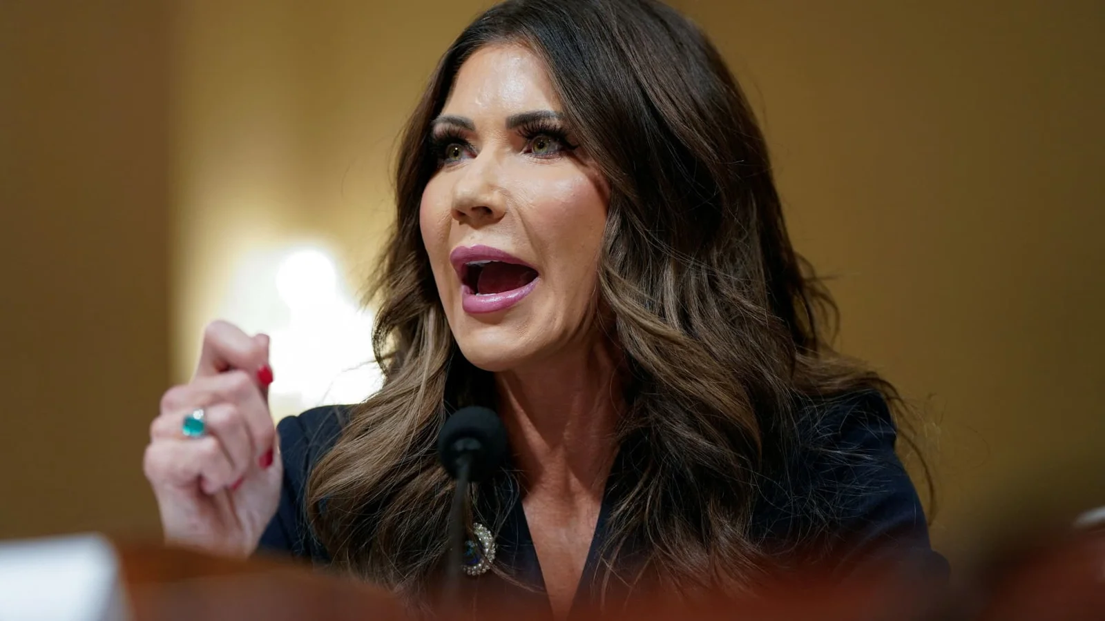 Featured image for Noem orders major ICE surge to Minneapolis after fatal shooting, fueling political clash