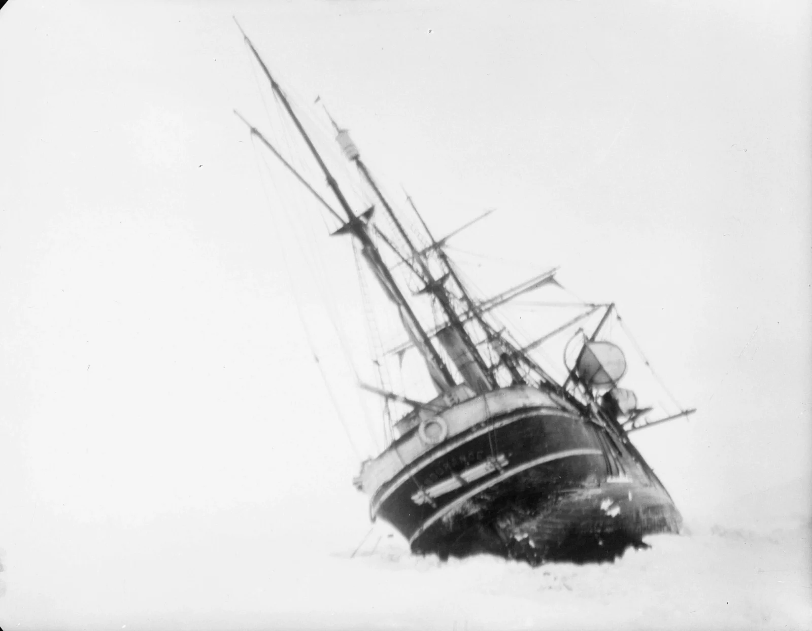 Endurance Myth Revisited: New Study Reveals Structural Flaws in Shackleton's Polar Ship
