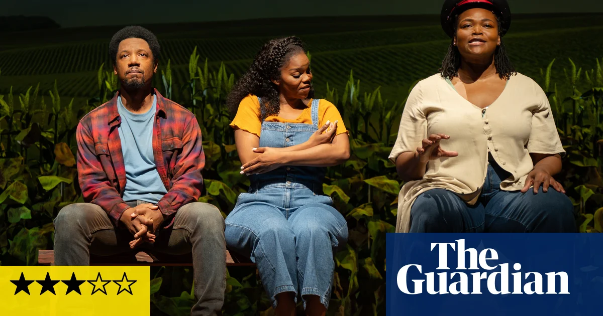 Featured image for "Home Returns to Broadway with Nostalgic Revival"