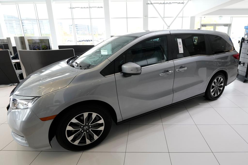 Honda recalls 330K vehicles for mirror safety issue.