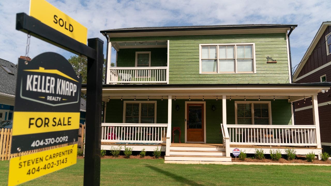 Featured image for "Expert Warns: Housing Affordability Collapse Requires Over $100,000 Income for Home Buyers"